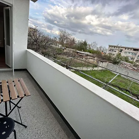 Elion House 4 * Chissarja